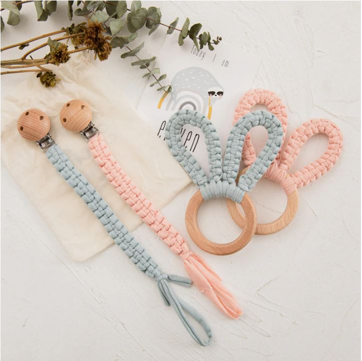 Wooden Dummy Clip Teether Set - Bunny